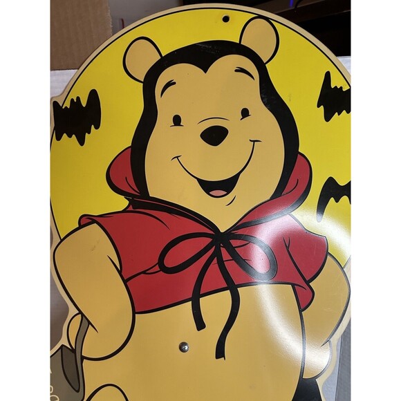 Vintage Halloween JMC Impact Plastics Yard Art Sign Stake Winnie The Pooh 2001 - Picture 4 of 4